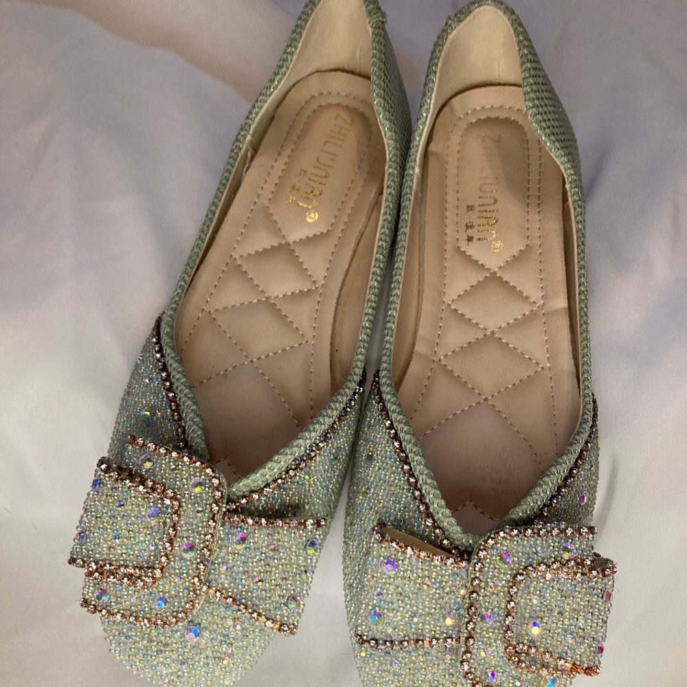 Elegant Green Beaded Flats